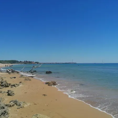 Casa Vacanza In Villaggio Daire