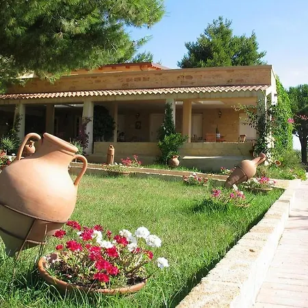 Casa Vacanza In Villaggio Daire Casa dello Stumio